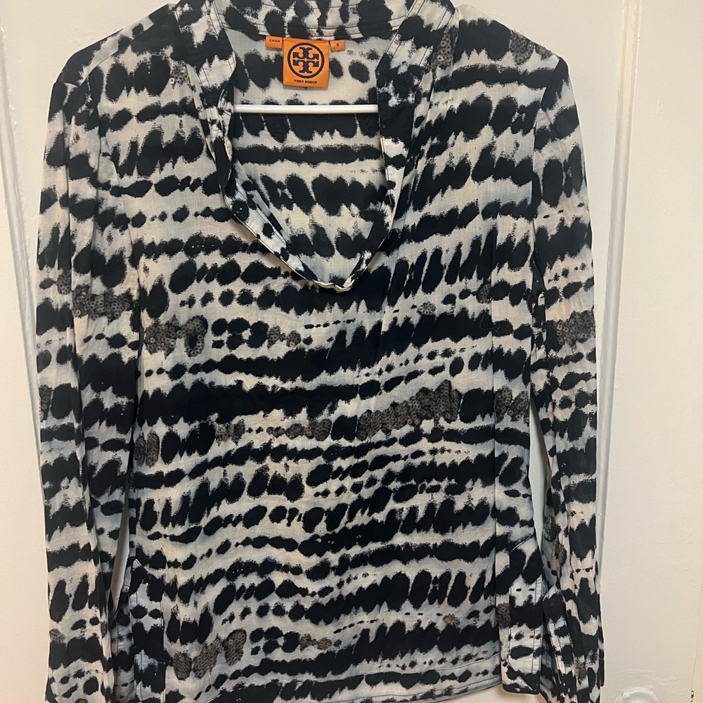 Tory Burch Black & White Abstract V-Neck Long Sleeve Top